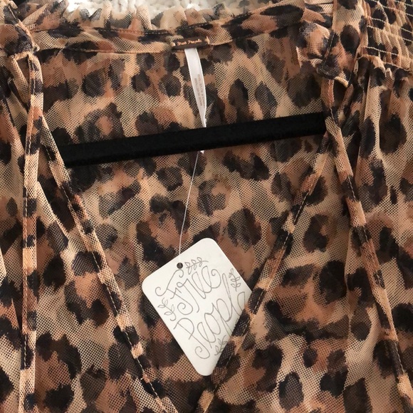 Blouse - Picture 2 of 5